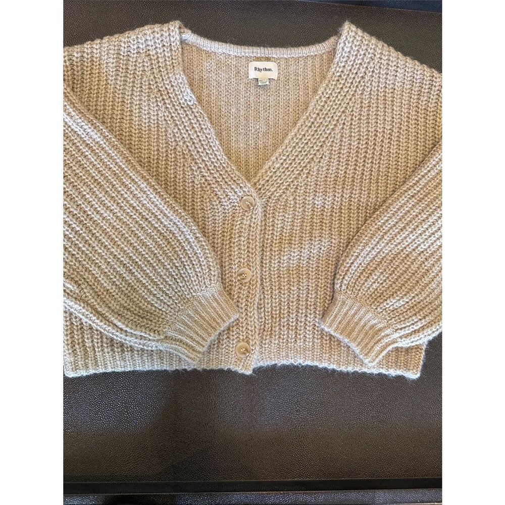 Rhythm. Taupe Chunky V-Neck Ribbed  Button Cardigan cropped oversized size Small